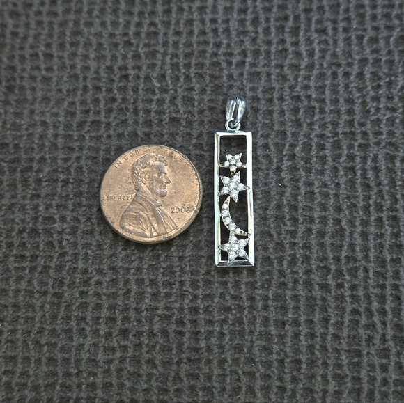 bleu💙 sage Cascading Stars⭐️ Pendant Necklace ☆BONUS PENDANT WITH PURCHASE☆ - Picture 14 of 15